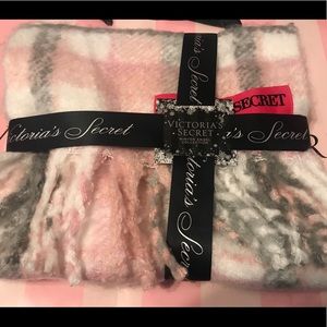 Victoria’s Secret Scarf